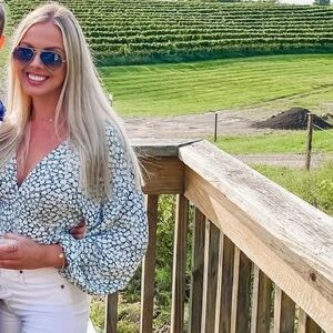 Abercrombie & Fitch Floral Pattern Top